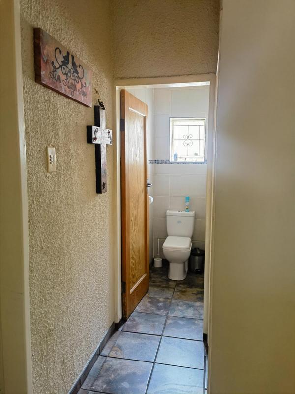 4 Bedroom Property for Sale in Colchester Eastern Cape